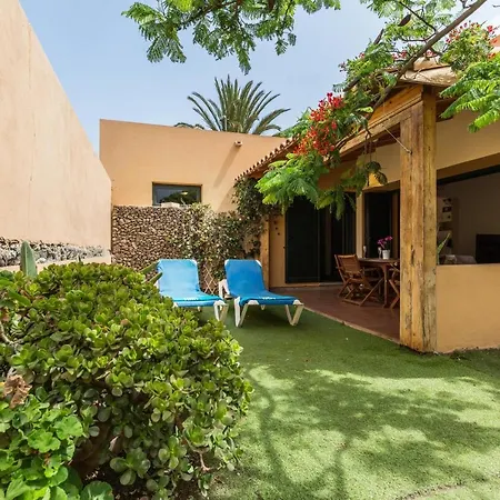 Holiday home Orquidea